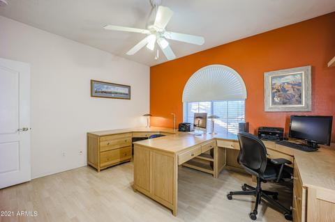 562 N Kingston St, Gilbert, AZ 85233 photo 28