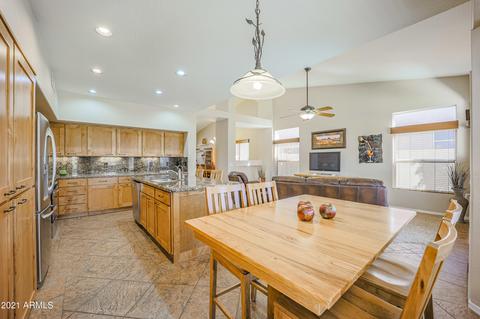 562 N Kingston St, Gilbert, AZ 85233 photo 19