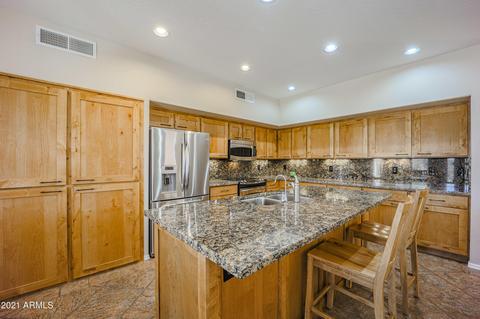 562 N Kingston St, Gilbert, AZ 85233 photo 13