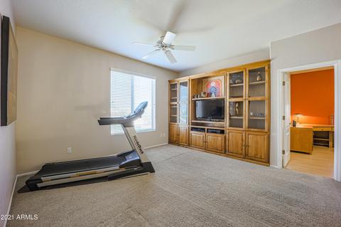 562 N Kingston St, Gilbert, AZ 85233 photo 25