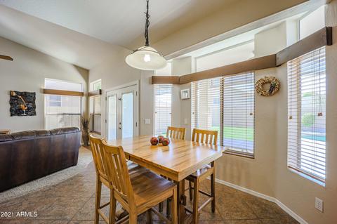 562 N Kingston St, Gilbert, AZ 85233 photo 20