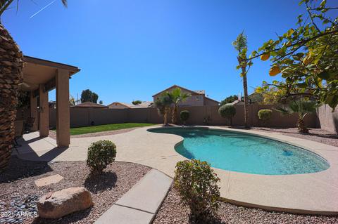 562 N Kingston St, Gilbert, AZ 85233 photo 40