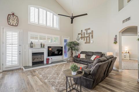 225 W Smoke Tree Rd, Gilbert, AZ 85233 photo 8