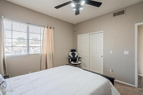 225 W Smoke Tree Rd, Gilbert, AZ 85233 photo 33