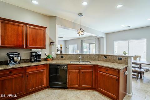 4275 E Bruce Ct, Gilbert, AZ 85234 photo 10
