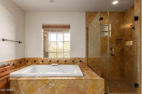 3990 E Crest Ln, Phoenix, AZ 85050 photo 35