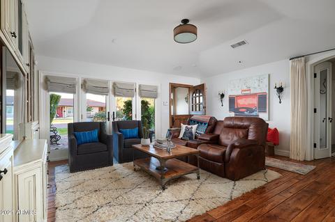 4507 E Cheery Lynn Rd, Phoenix, AZ 85018 photo 7