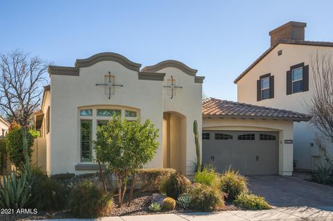 4525 N 33rd Pl, Phoenix, AZ 85018 photo 1