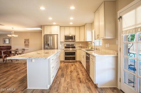 2607 S S Brks, Mesa, AZ 85202 photo 4