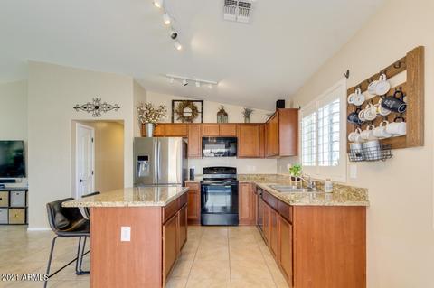 2208 E Stacey Rd, Gilbert, AZ 85298 photo 8
