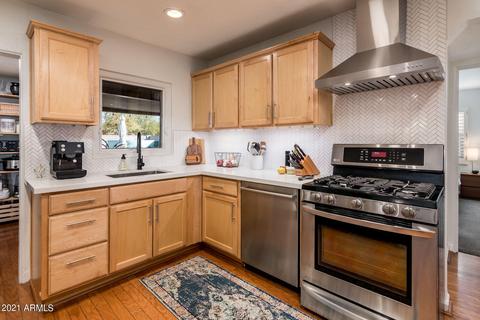 1354 E Flower St, Phoenix, AZ 85014 photo 9