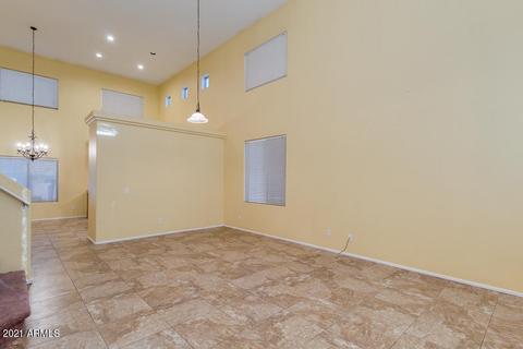 2817 S 80th Dr, Phoenix, AZ 85043 photo 5
