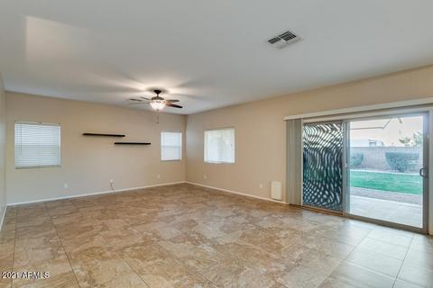 2817 S 80th Dr, Phoenix, AZ 85043 photo 6