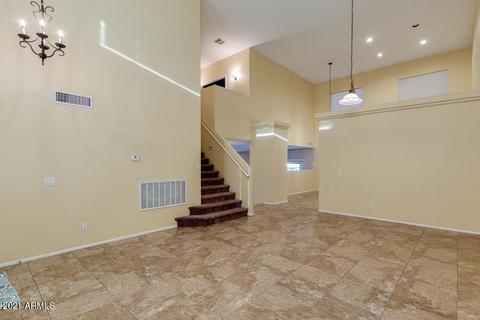 2817 S 80th Dr, Phoenix, AZ 85043 photo 8