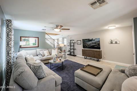 4043 E Hide Trl, Phoenix, AZ 85050 photo 4