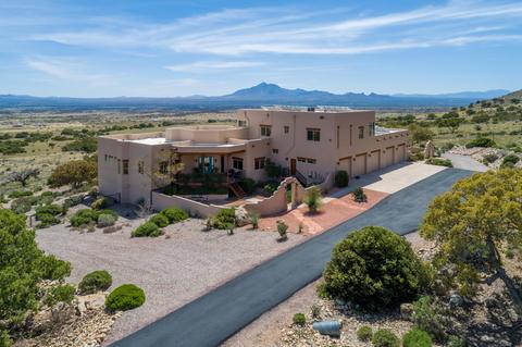 6110 E Indigo Sky Rd, Hereford, AZ 85615 photo 3
