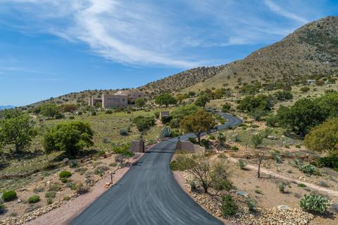6110 E Indigo Sky Rd, Hereford, AZ 85615 photo 2