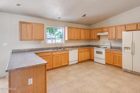 225 E Colgate Dr, Tempe, AZ 85283 photo 10