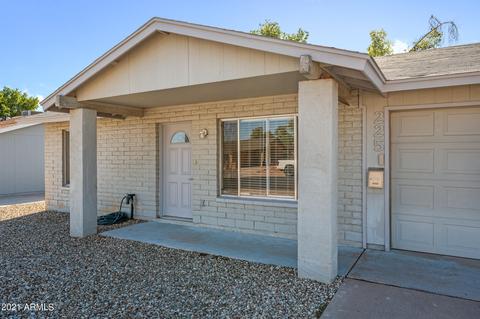 225 E Colgate Dr, Tempe, AZ 85283 photo 1