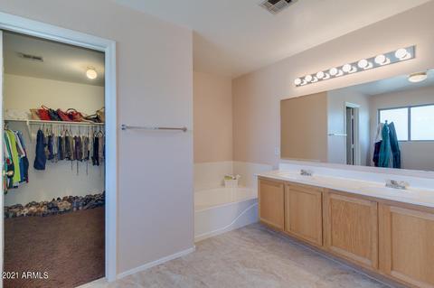 1375 S Silverado St, Gilbert, AZ 85296 photo 22
