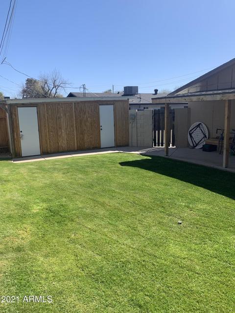 3944 Earll Dr, Phoenix, AZ 85018 photo 5