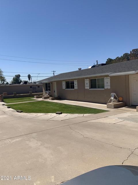 3944 Earll Dr, Phoenix, AZ 85018 photo 2