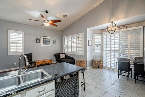 2732 E Sherri Dr, Gilbert, AZ 85296 photo 11