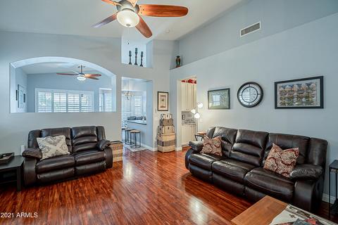 2732 E Sherri Dr, Gilbert, AZ 85296 photo 3