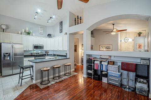 2732 E Sherri Dr, Gilbert, AZ 85296 photo 8