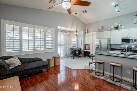 2732 E Sherri Dr, Gilbert, AZ 85296 photo 9