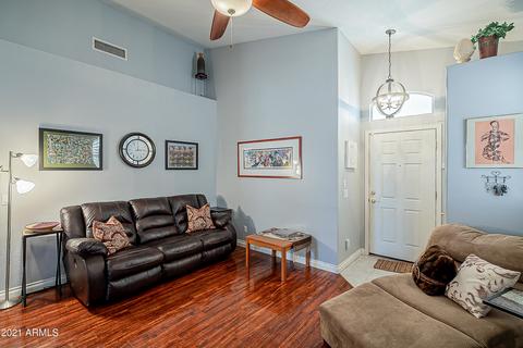 2732 E Sherri Dr, Gilbert, AZ 85296 photo 4