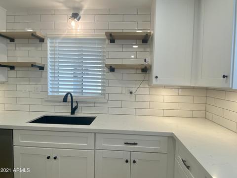2447 E Flower St, Phoenix, AZ 85016 photo 4