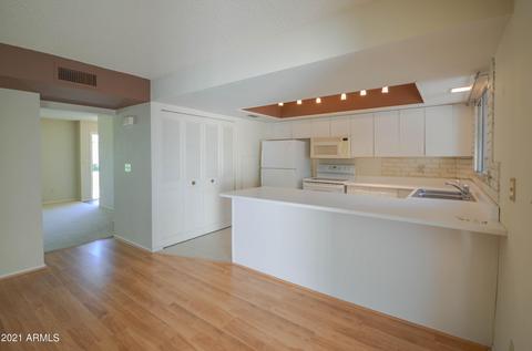 4430 E Belleview St, Phoenix, AZ 85008 photo 7