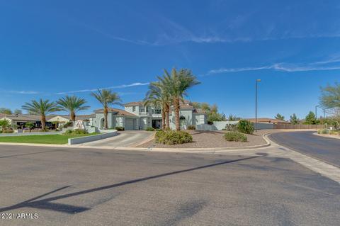 2836 E Dennisport Ct, Gilbert, AZ 85295 photo 9
