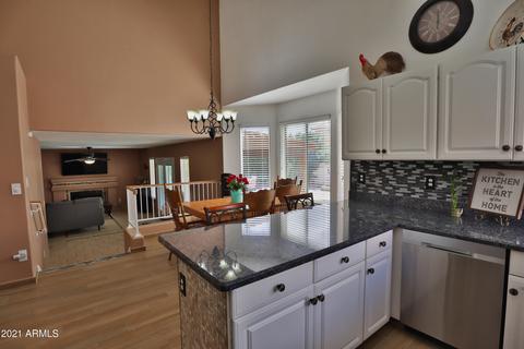 907 W Spur Ave, Gilbert, AZ 85233 photo 16