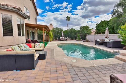907 W Spur Ave, Gilbert, AZ 85233 photo 1
