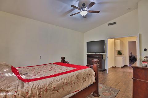 907 W Spur Ave, Gilbert, AZ 85233 photo 20