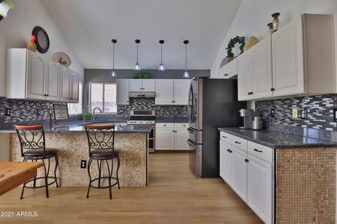 907 W Spur Ave, Gilbert, AZ 85233 photo 13