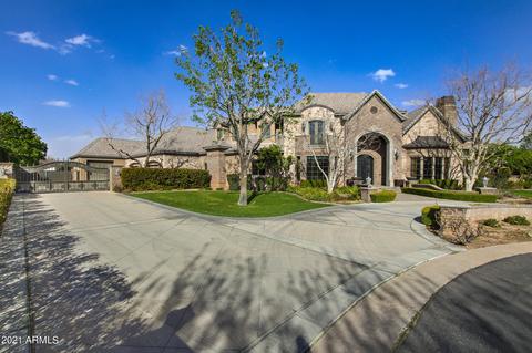2866 E Robin Ct, Gilbert, AZ 85296 photo 2