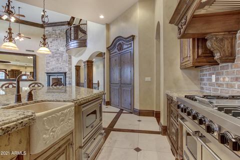 2866 E Robin Ct, Gilbert, AZ 85296 photo 35