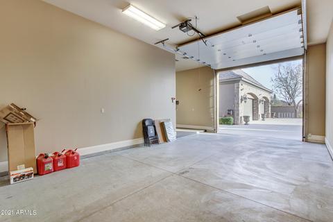 2866 E Robin Ct, Gilbert, AZ 85296 photo 128