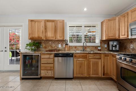 4214 E Whitton Ave, Phoenix, AZ 85018 photo 13