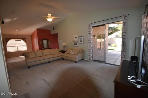 554 E Sherri Dr, Gilbert, AZ 85296 photo 13