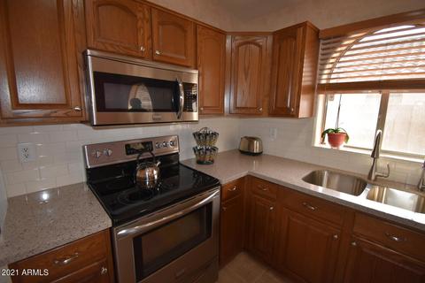 554 E Sherri Dr, Gilbert, AZ 85296 photo 18