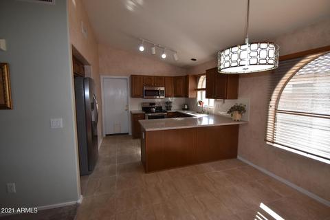 554 E Sherri Dr, Gilbert, AZ 85296 photo 15