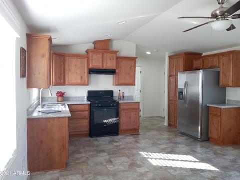 17163 E Roadrunner Rd, Mayer, AZ 86333 photo 1