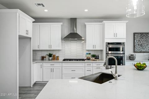 1366 E Mclellan Blvd, Phoenix, AZ 85014 photo 9