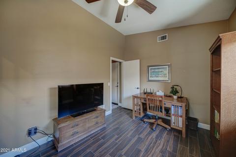 4729 E Desert Wind Dr, Phoenix, AZ 85044 photo 13