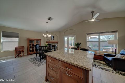 4729 E Desert Wind Dr, Phoenix, AZ 85044 photo 7