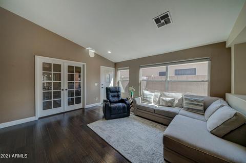4729 E Desert Wind Dr, Phoenix, AZ 85044 photo 4